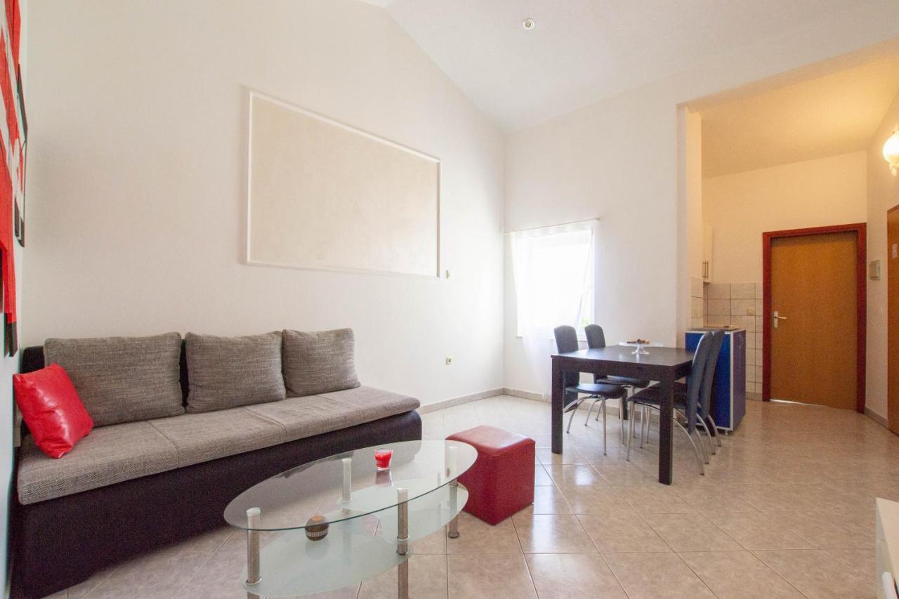 Cozy Apartment With Breakfast On Request 1 PUY Eksteriør bilde