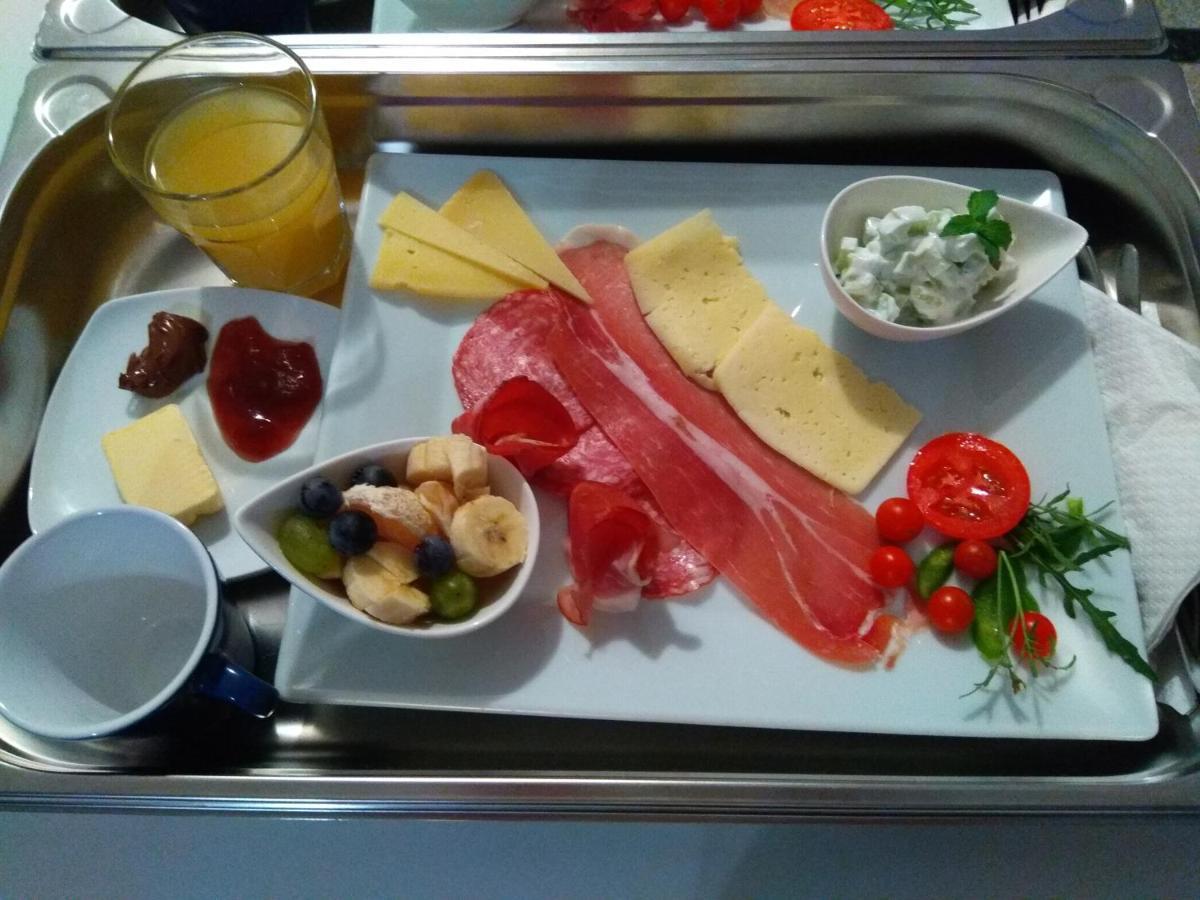 Cozy Apartment With Breakfast On Request 1 PUY Eksteriør bilde